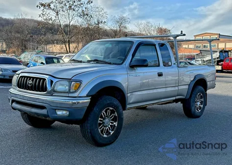 2001 Toyota Tacoma Xtracab from USA, damaged, VIN 5TEWM72NX1Z835134